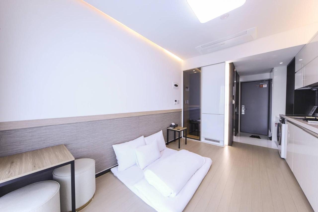 Skytop Hotel Incheon Airport Экстерьер фото